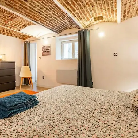 Le Duplex Du Biplan Лилль